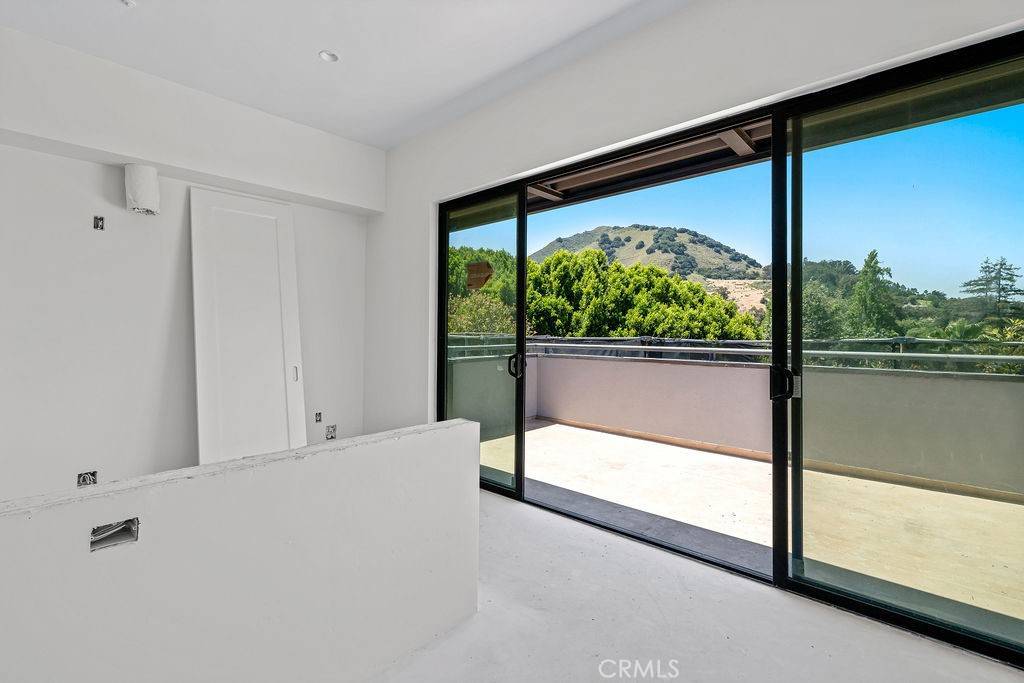 San Luis Obispo, CA 93401,581 Higuera ST #306