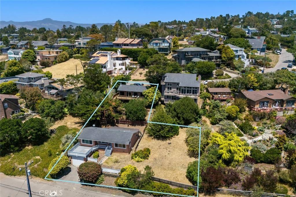 Cambria, CA 93428,1799 Saint Thomas AVE