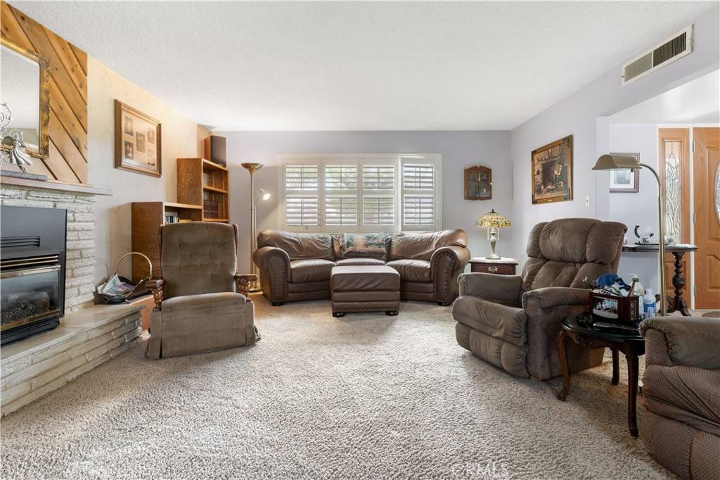 Bakersfield, CA 93309,4016 Granada AVE