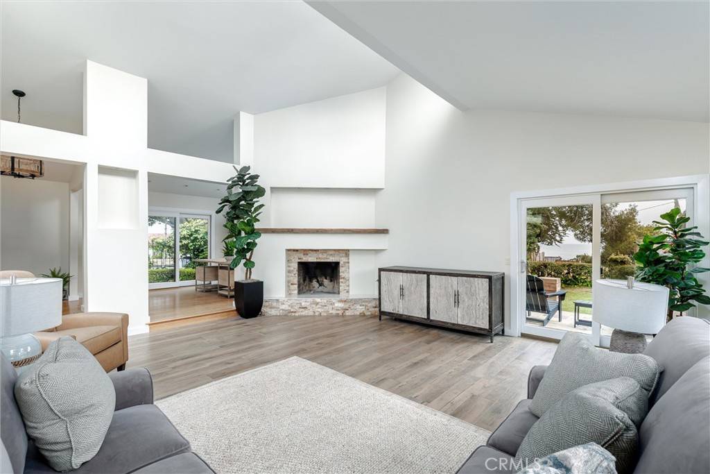 Pismo Beach, CA 93449,125 Park PL