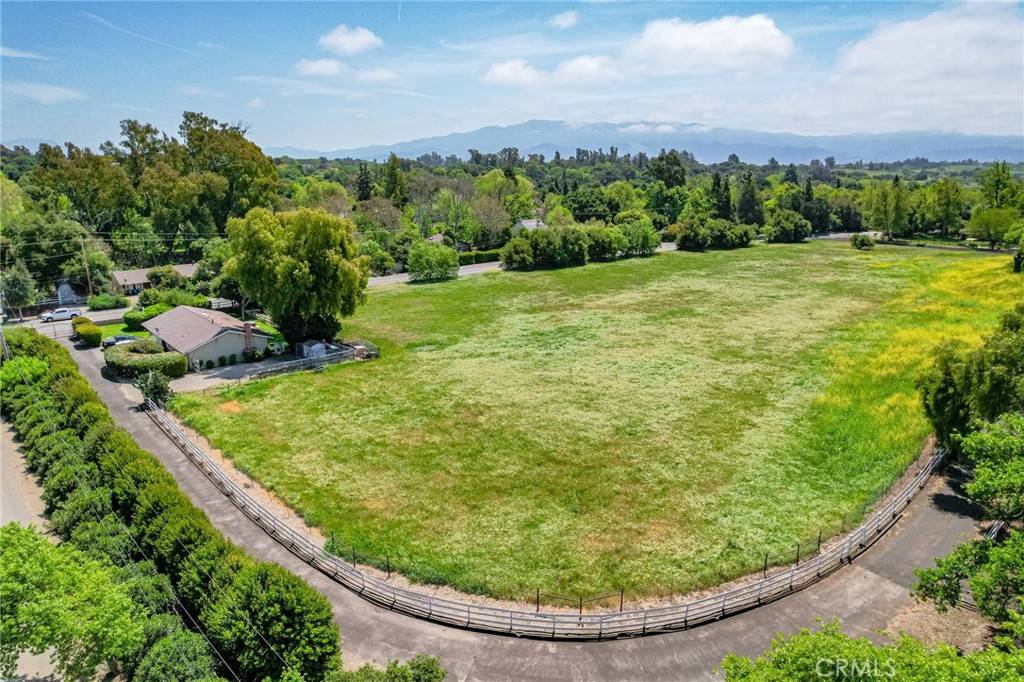 Solvang, CA 93463,1925 Alamo Pintado RD