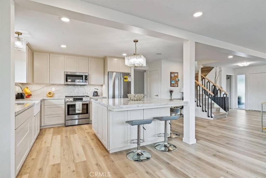 Cayucos, CA 93430,31 N 3rd ST