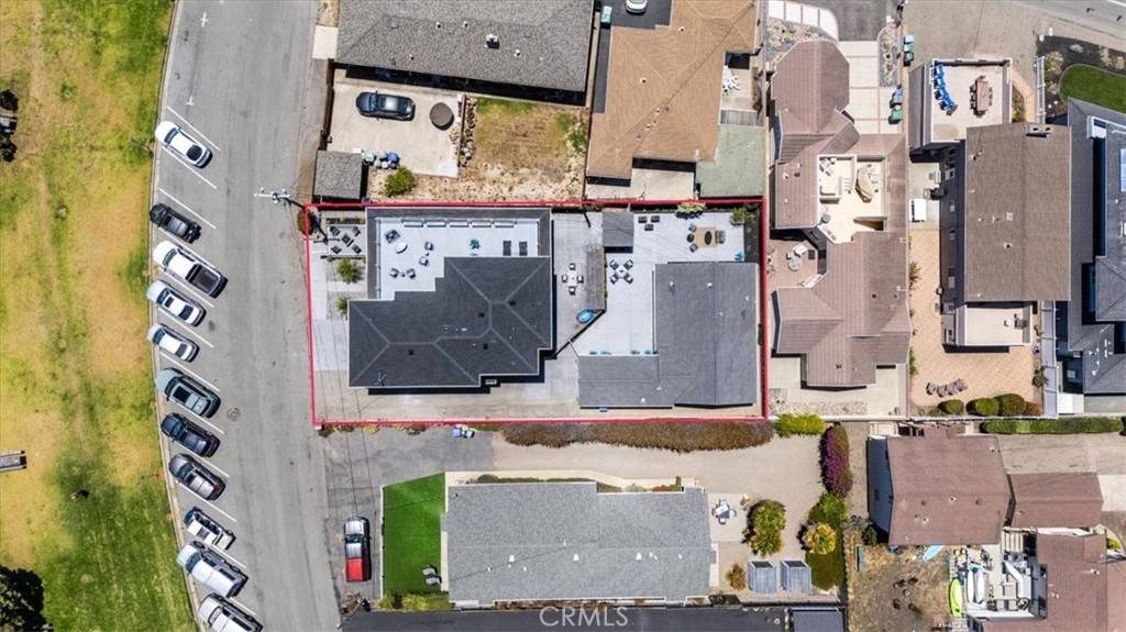 Cayucos, CA 93430,31 N 3rd ST