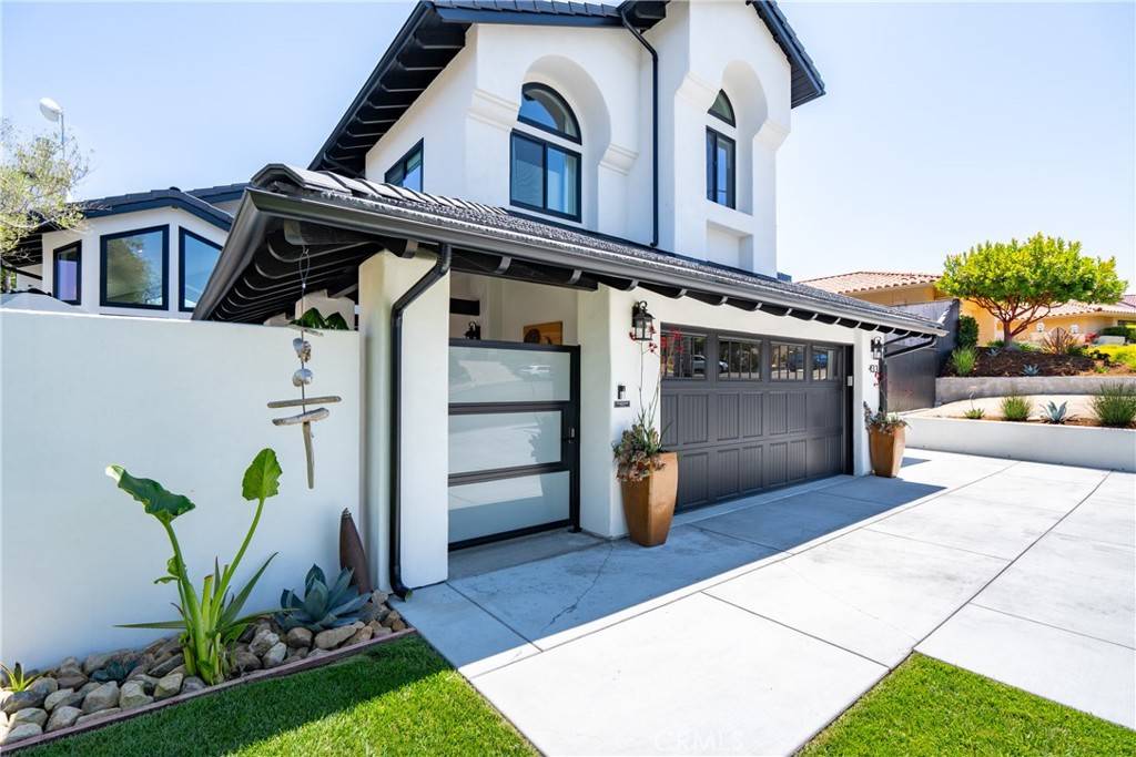 Arroyo Grande, CA 93420,433 Emerald Bay DR