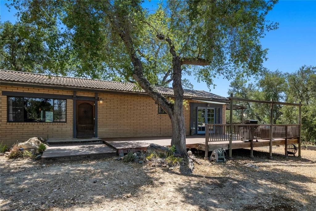 Paso Robles, CA 93446,8610 Fawn LN