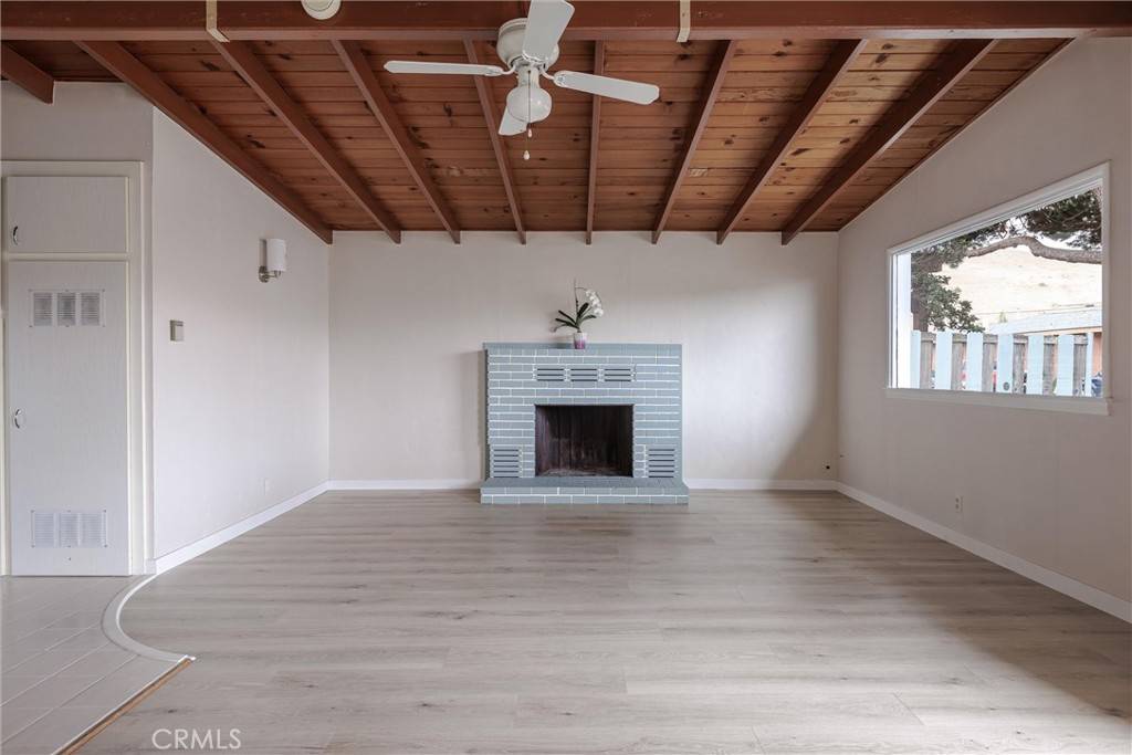 Morro Bay, CA 93442,351 Nevis ST