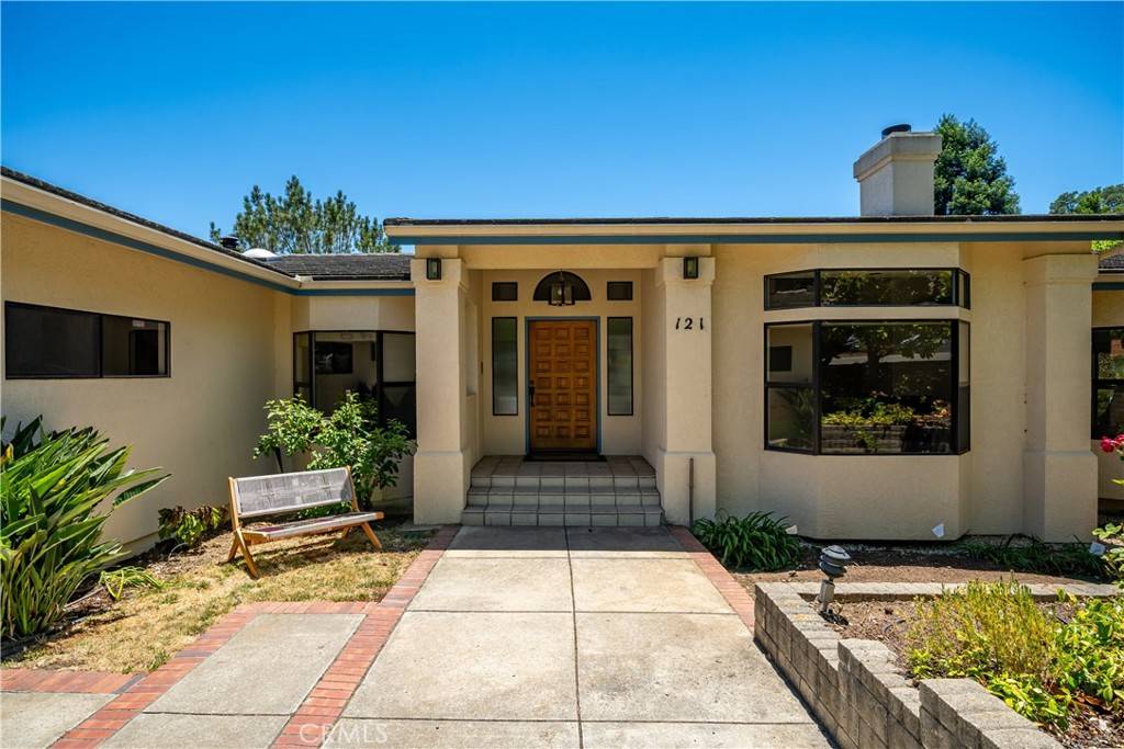 San Luis Obispo, CA 93405,121 Twin Ridge DR
