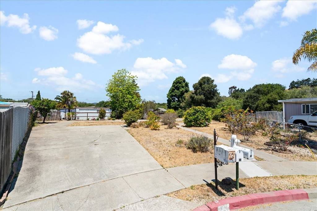 Grover Beach, CA 93433,10 Mono CT