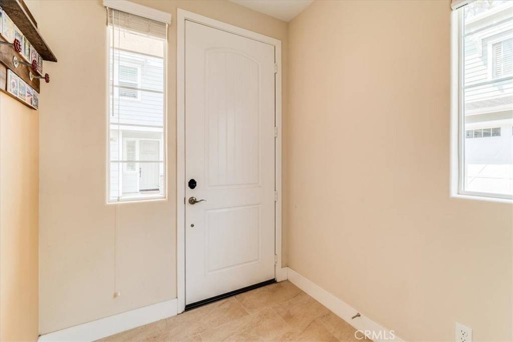 San Luis Obispo, CA 93401,827 Basil LN