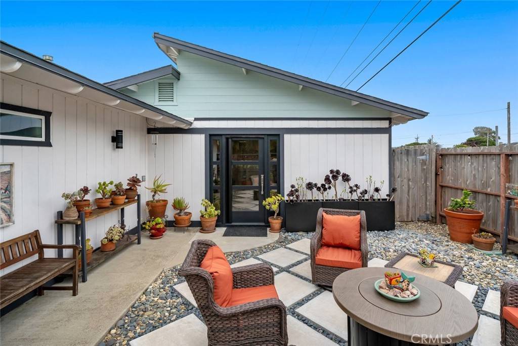 Los Osos, CA 93402,1194 16th Street