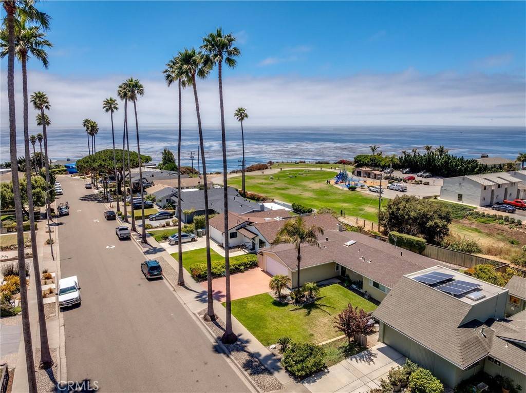 Pismo Beach, CA 93449,134 Seacliff DR