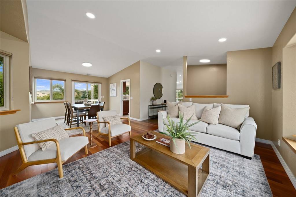 Pismo Beach, CA 93449,328 Valley View DR