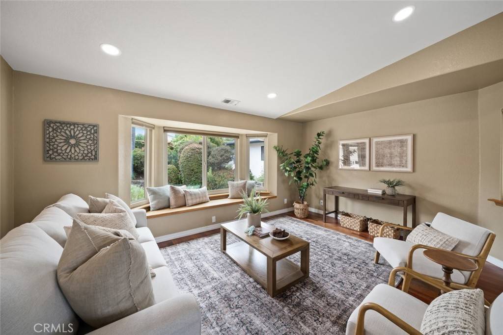 Pismo Beach, CA 93449,328 Valley View DR