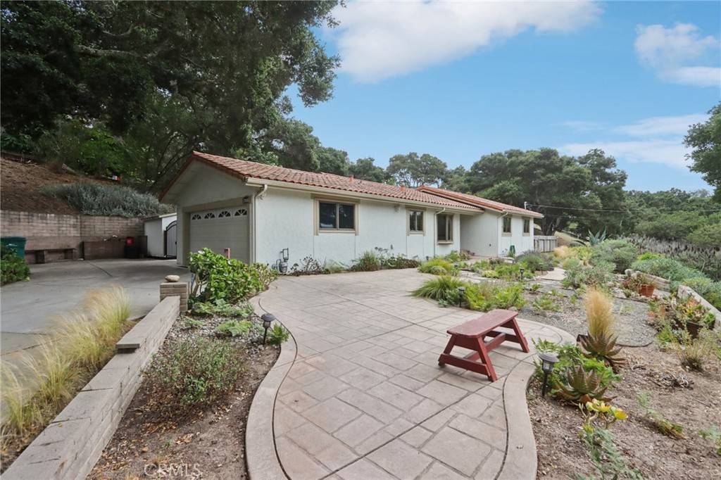 Salinas, CA 93907,17848 Berta Canyon RD