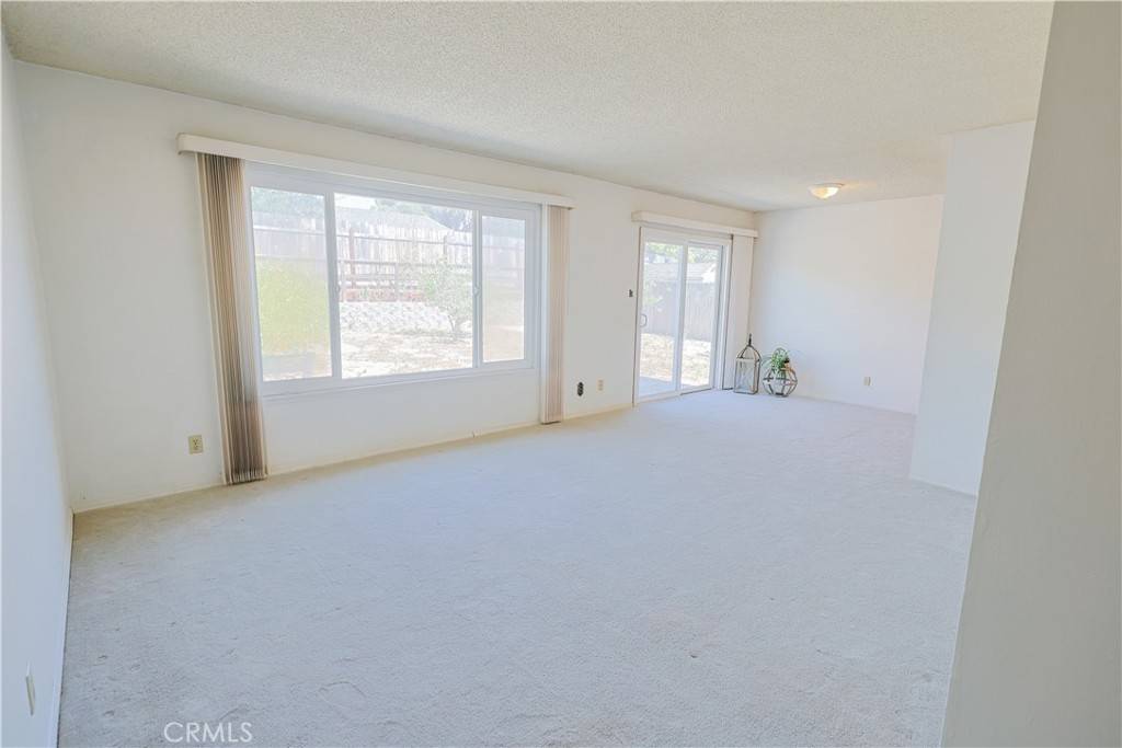Santa Maria, CA 93455,5018 Michael ST