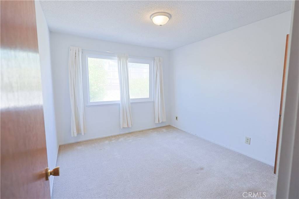 Santa Maria, CA 93455,5018 Michael ST
