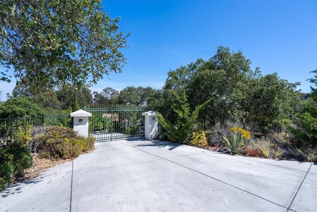 Arroyo Grande, CA 93420,1250 Manzanita CT