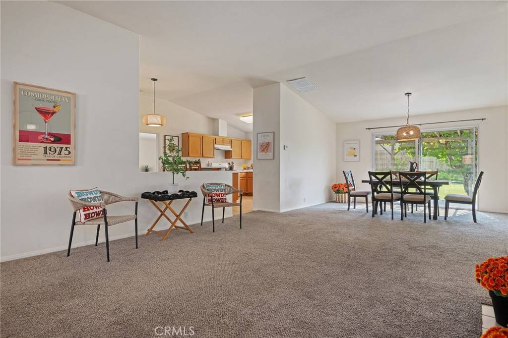 Los Alamos, CA 93440,895 Vintage WAY