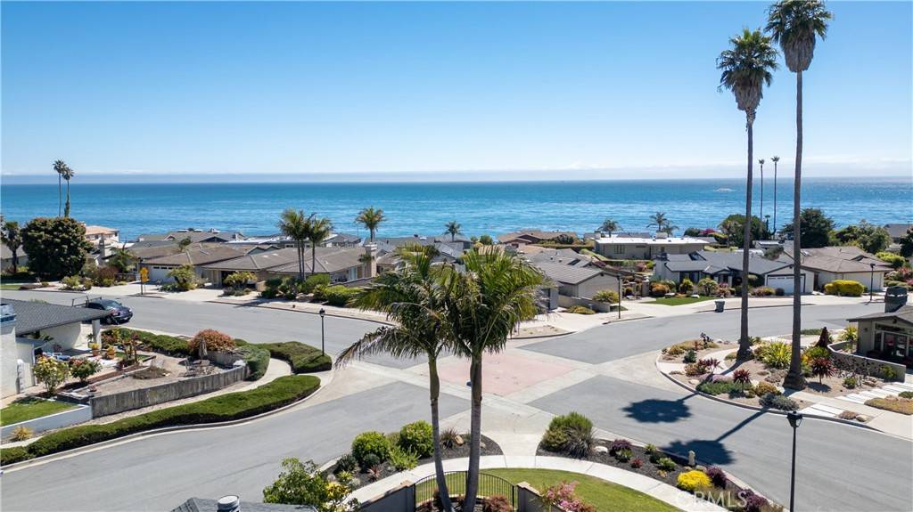 Pismo Beach, CA 93449,226 Encanto Avenue