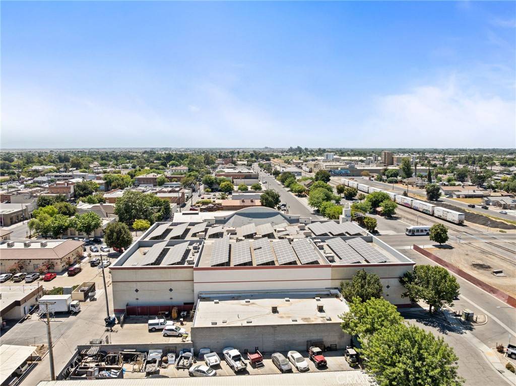 Lemoore, CA 93245,400 Follett ST