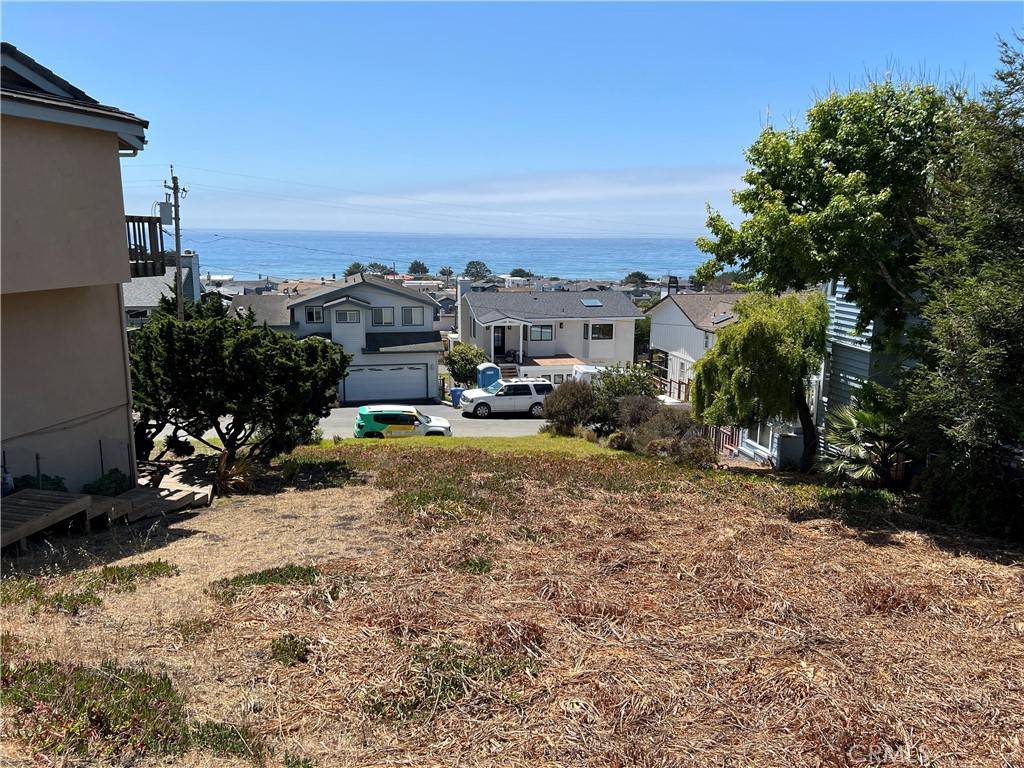 Cambria, CA 93428,605 Ardath DR