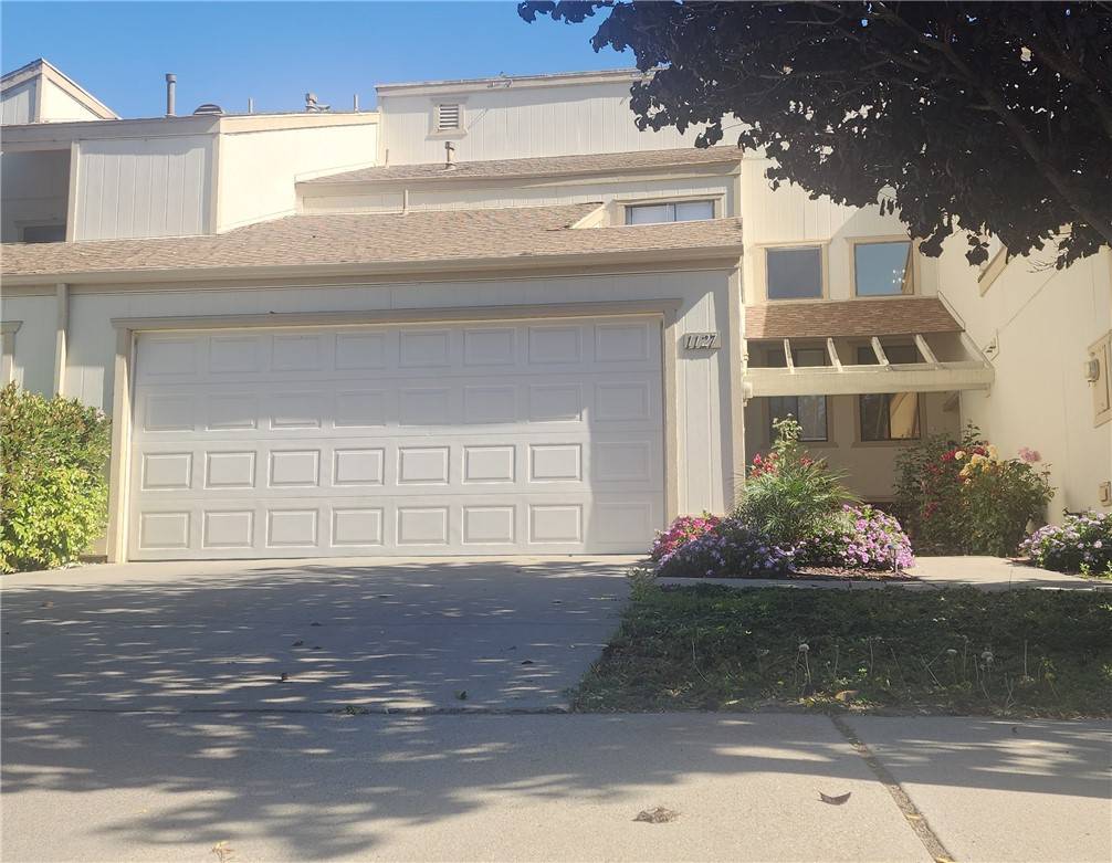 Lompoc, CA 93436,1127 Bell AVE