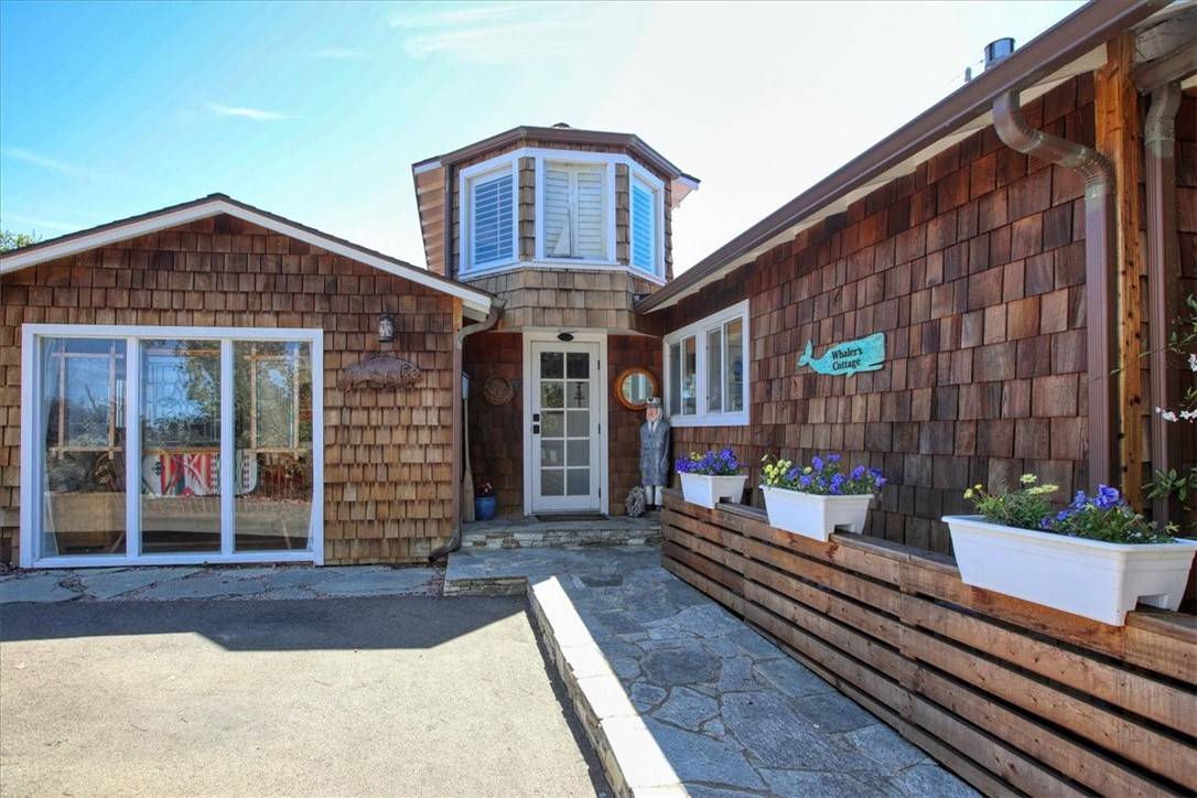 Cambria, CA 93428,368 Warwick ST
