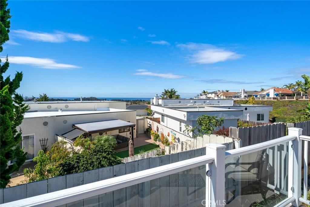 Pismo Beach, CA 93449,747 Vista Pacifica Circle