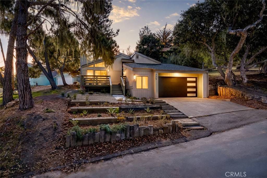 Cambria, CA 93428,775 Huntington