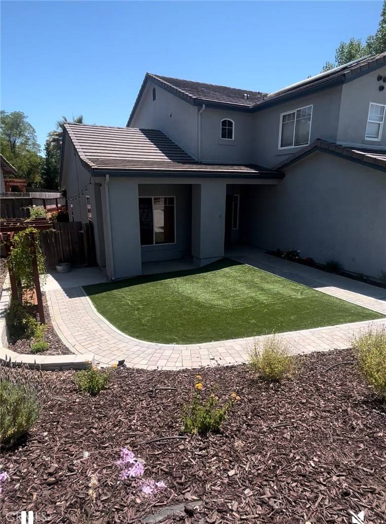 Paso Robles, CA 93446,147 Via Camelia