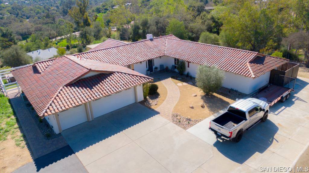 Fallbrook, CA 92028,721 Elm Tree LN