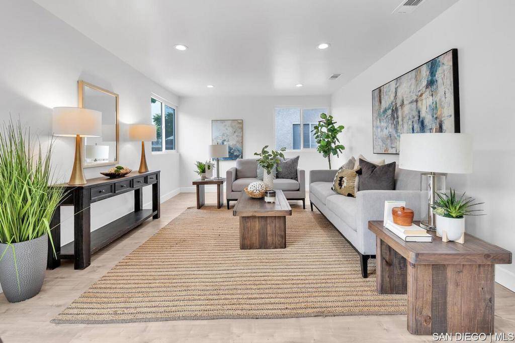 Poway, CA 92064,12848 Neddick AVE