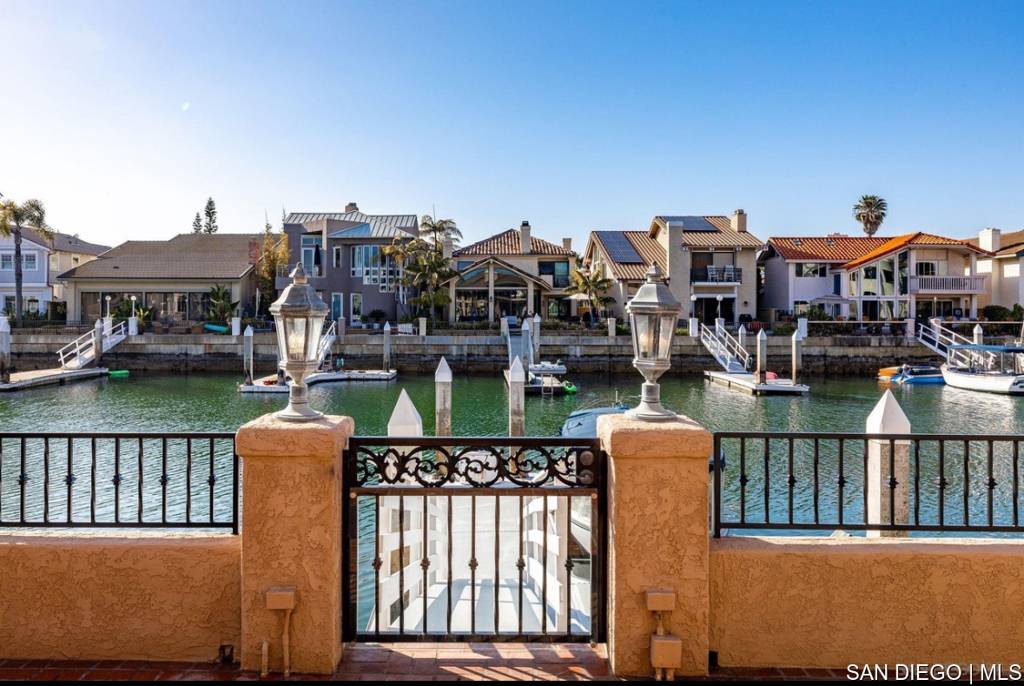 Coronado, CA 92118,12 Buccaneer WAY