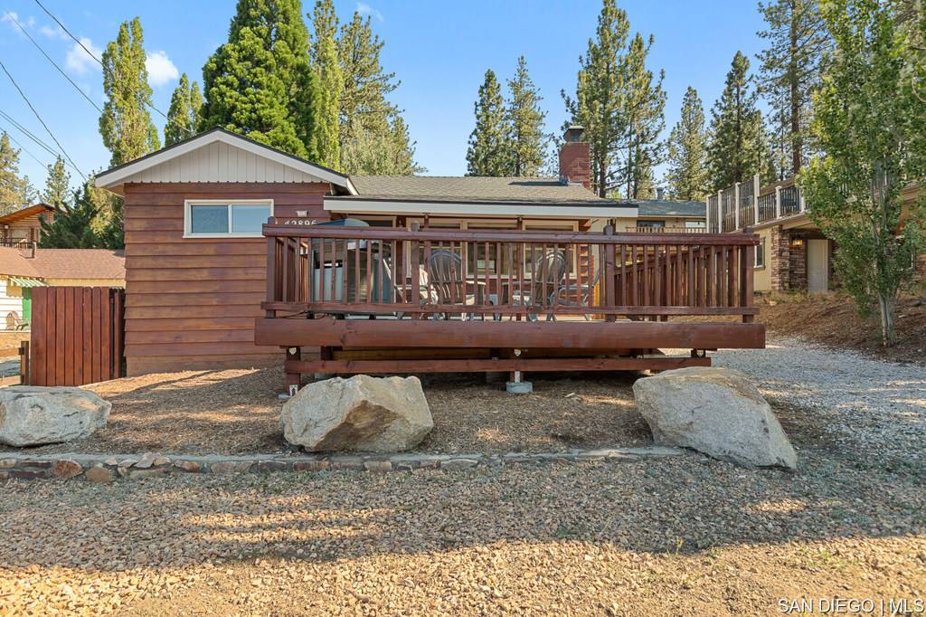 Big Bear, CA 92315,42896 Sonoma DR