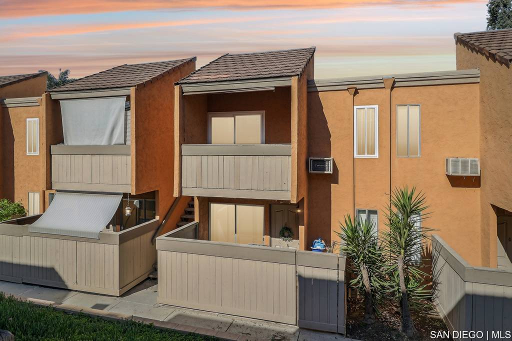 San Diego, CA 92120,7787 Margerum AVE #235