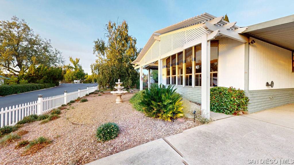 Valley Center, CA 92082,18218 Paradise Mountain Rd #195