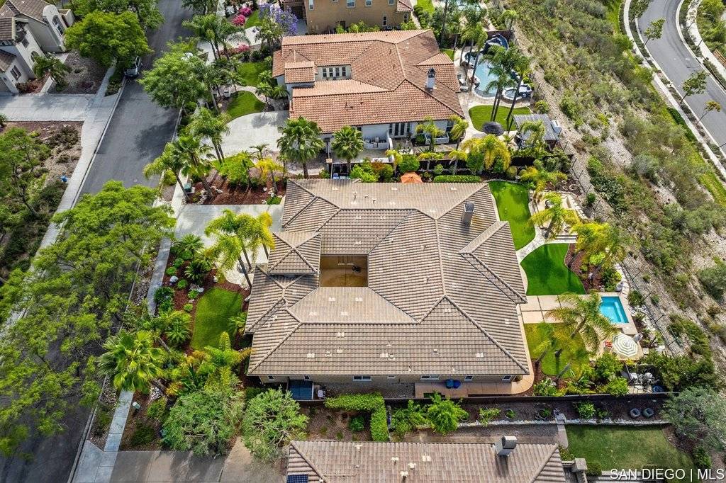 San Diego, CA 92131,15234 Maple Grove LN