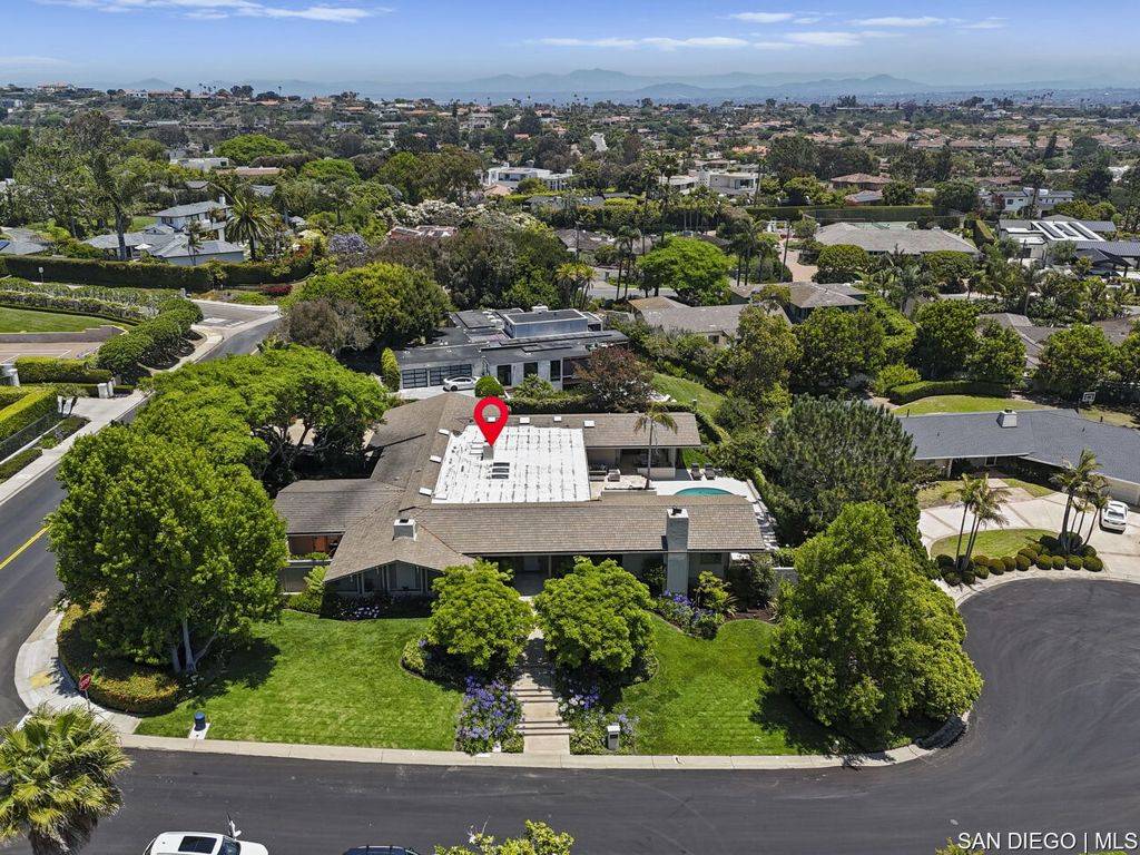 La Jolla, CA 92037,5931 Citadel CIR