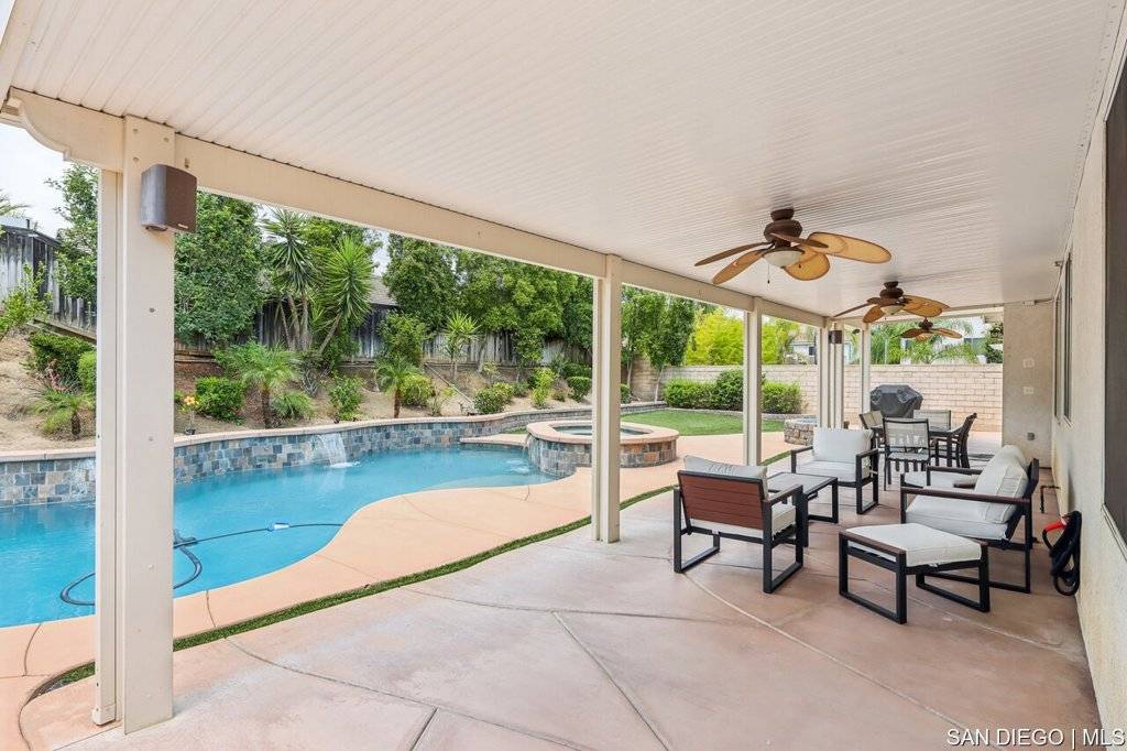 Murrieta, CA 92562,24641 Lincoln AVE