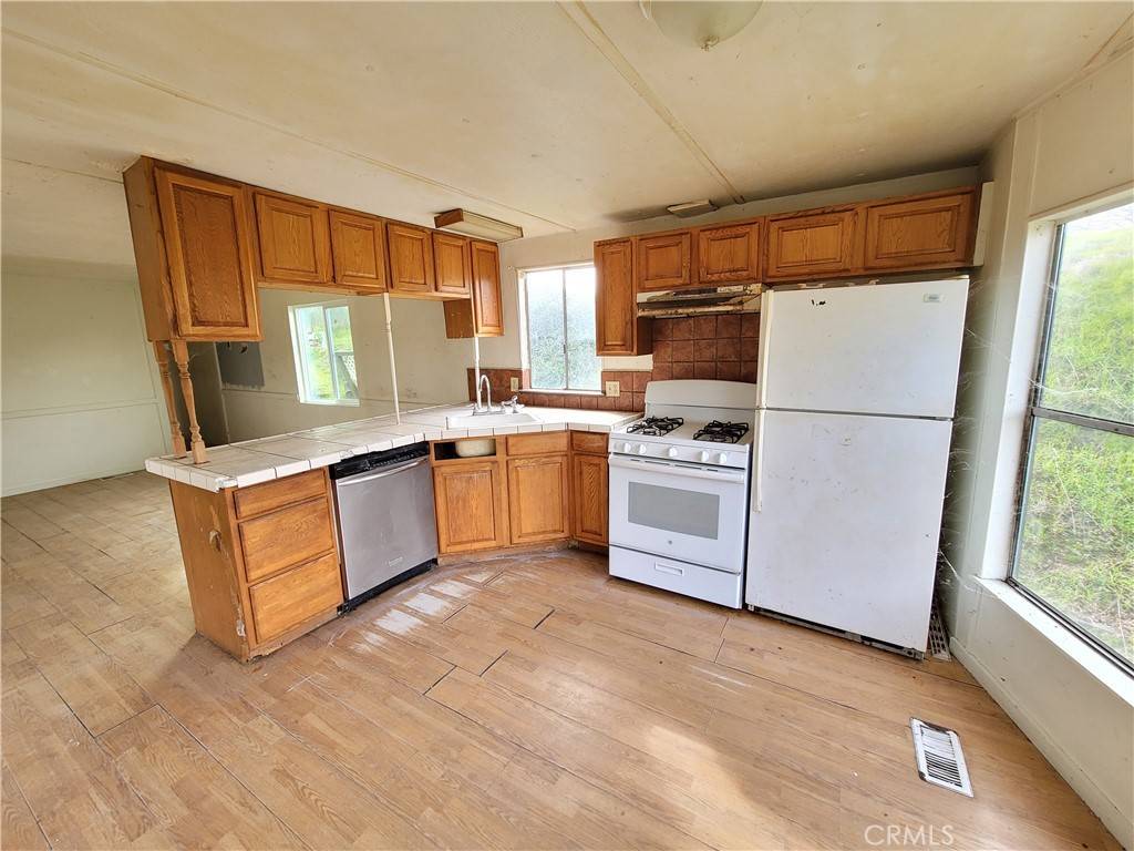 Gerber, CA 96035,9215 San Benito AVE