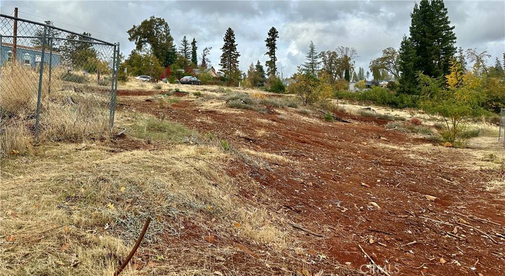 Paradise, CA 95969,5712 Bonnie LN