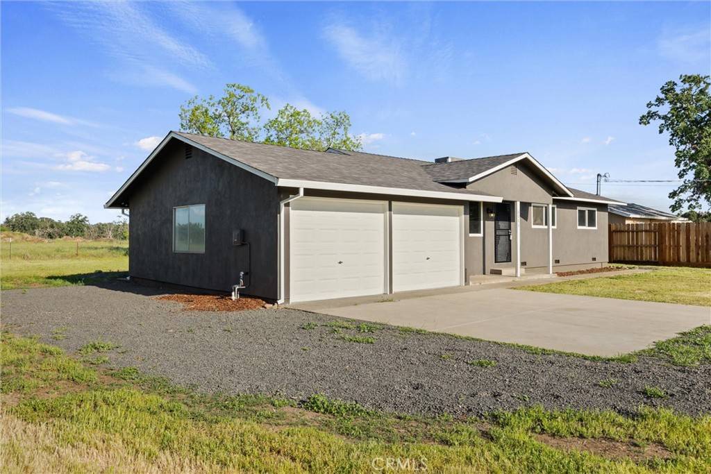 Los Molinos, CA 96055,8086 Buena Vista AVE