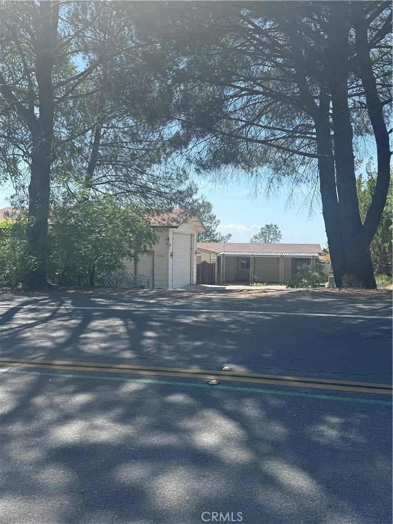 Oroville, CA 95966,5115 Royal Oaks DR