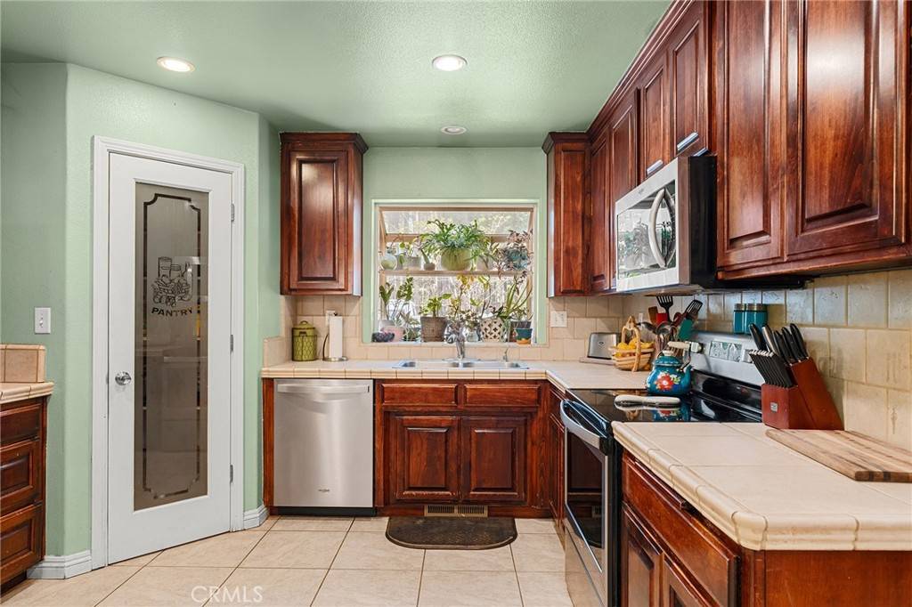 Magalia, CA 95954,6515 Elmwood DR