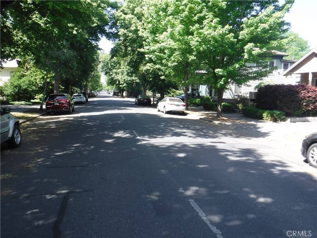 Chico, CA 95928,480 E 3rd ST