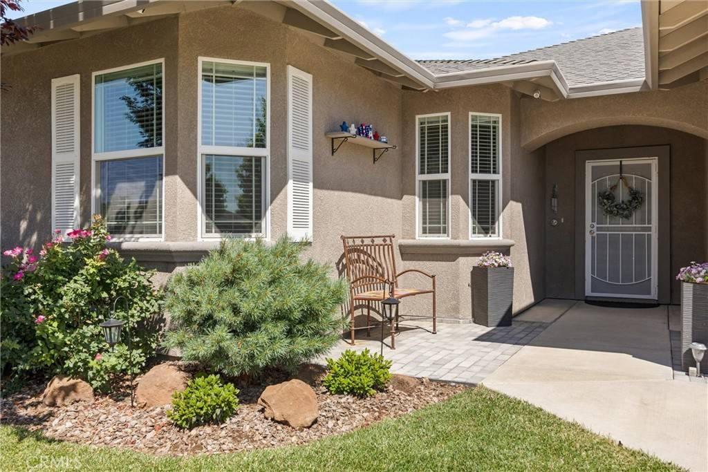 Chico, CA 95973,320 Sonora LN