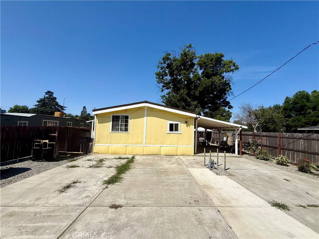 Gerber, CA 96035,425 Santa Maria AVE
