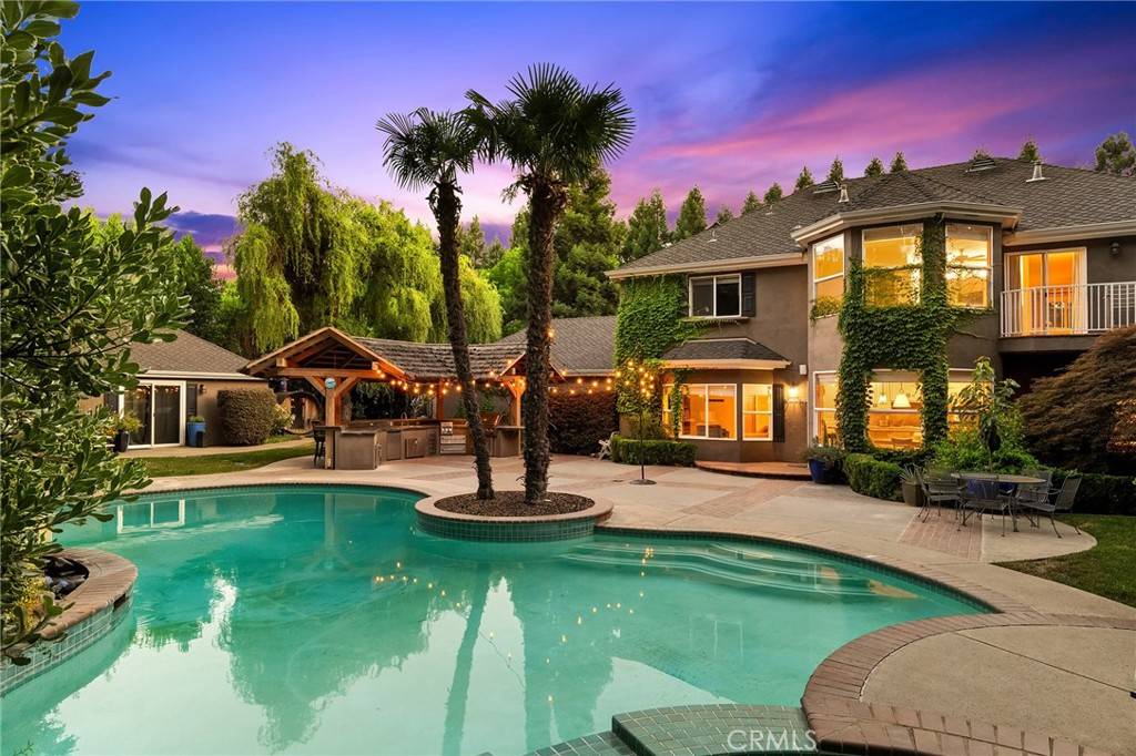 Chico, CA 95973,3130 Shady Grove CT