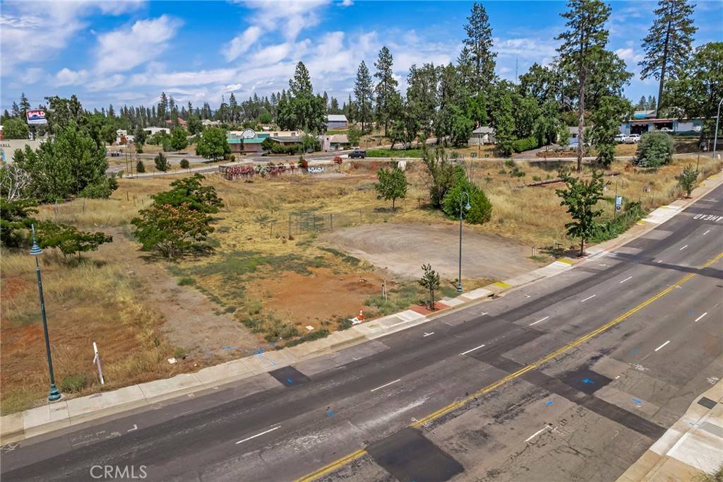Paradise, CA 95969,5887 Almond ST