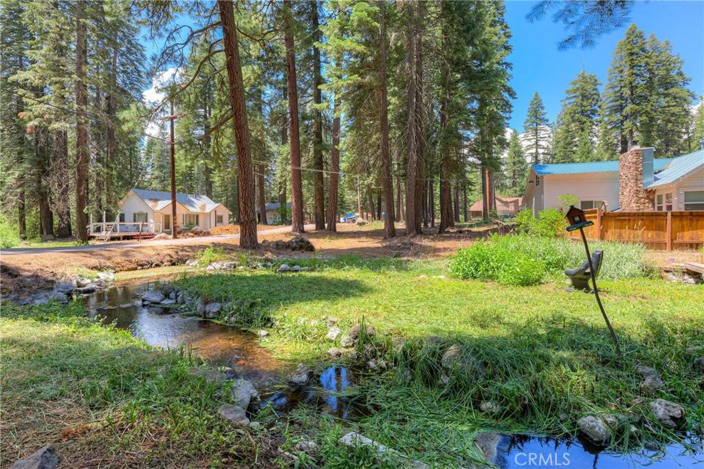 Westwood, CA 96137,462 Circle DR